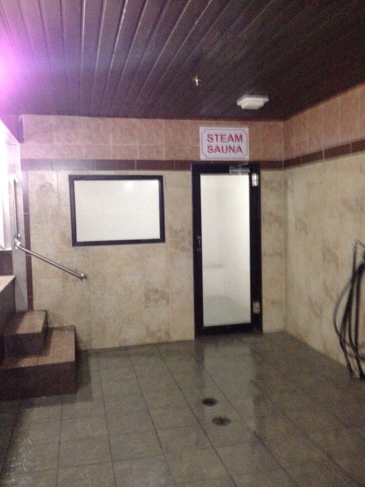 Steam Room